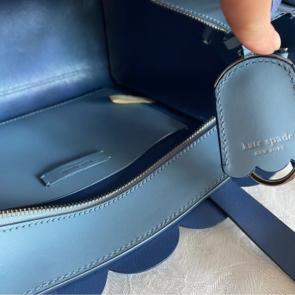 Kate Spade blue Scallop trim Eyelet 2 way bag - Picture 9 of 11